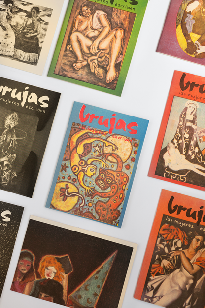 Caja Revista Brujas. Las mujeres escriben
